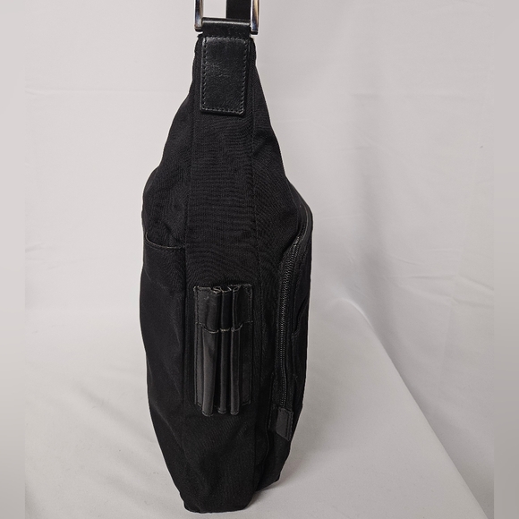 Gucci Crossbody Messenger Bag In Black Nylon And Leather With Silver Accents - Picture 6 of 15